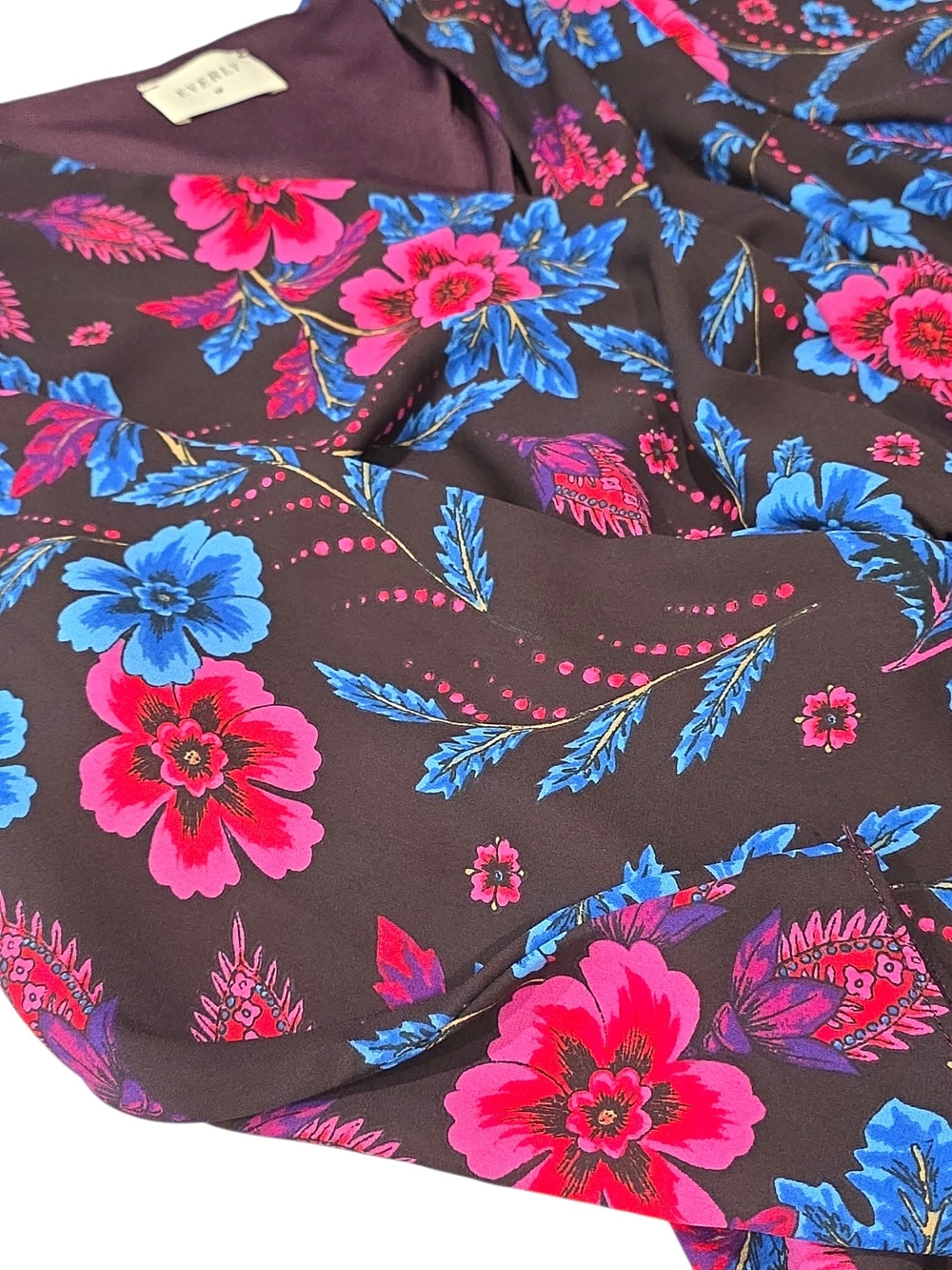 Everly Woman's Floral Romper Size Large (L) E83 - Picture 5 of 9